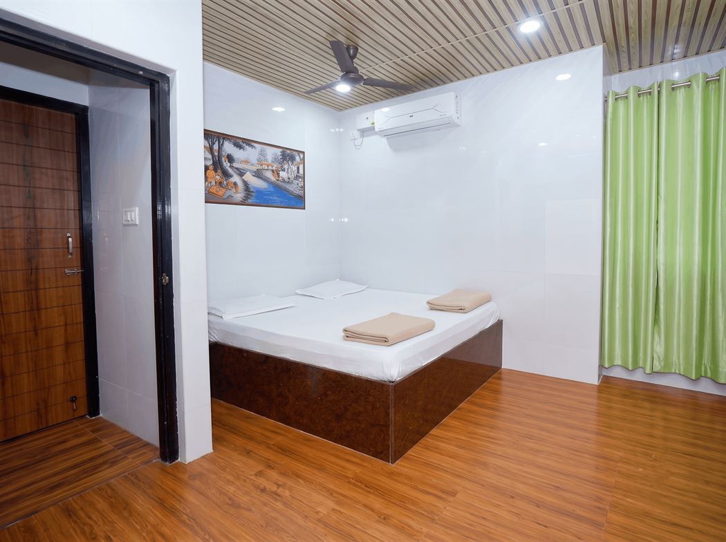 Executive 2-Bed Room