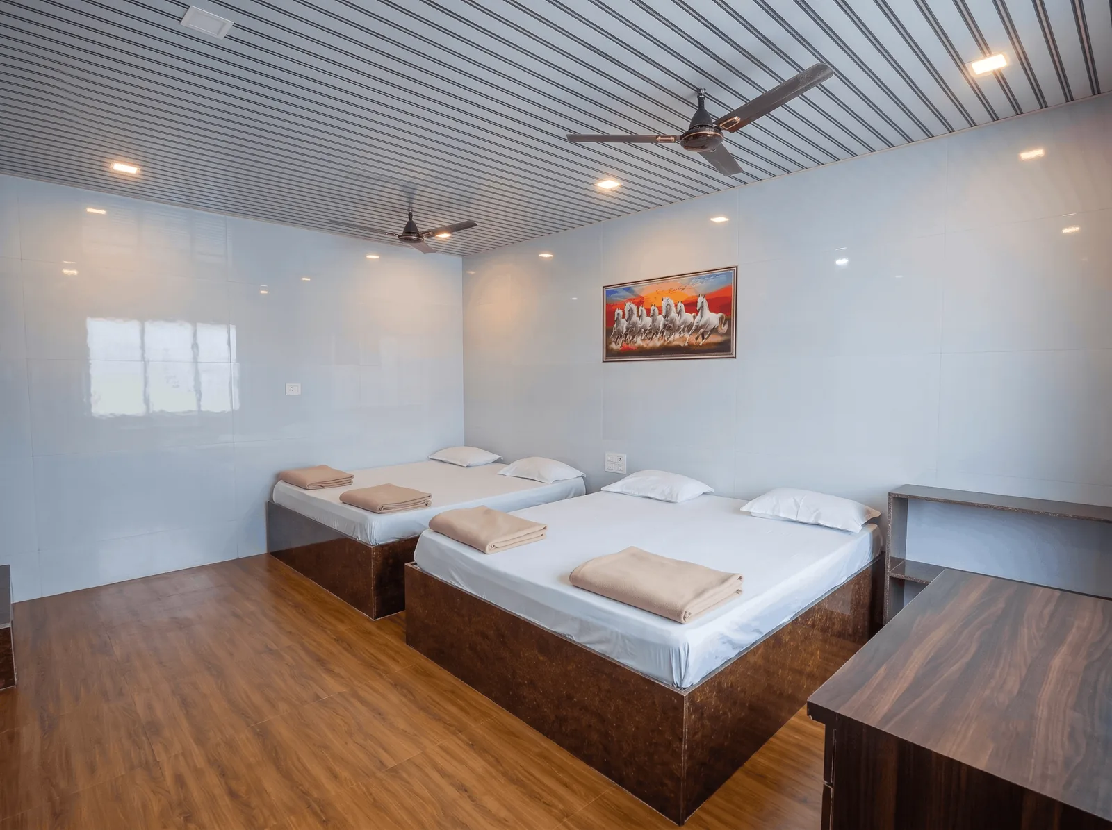 Family 4-Bed Suite